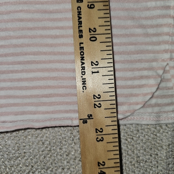 Rose and Olive Striped Pink and White with Crochet Detail Women's Casual Top Lg - Picture 8 of 11